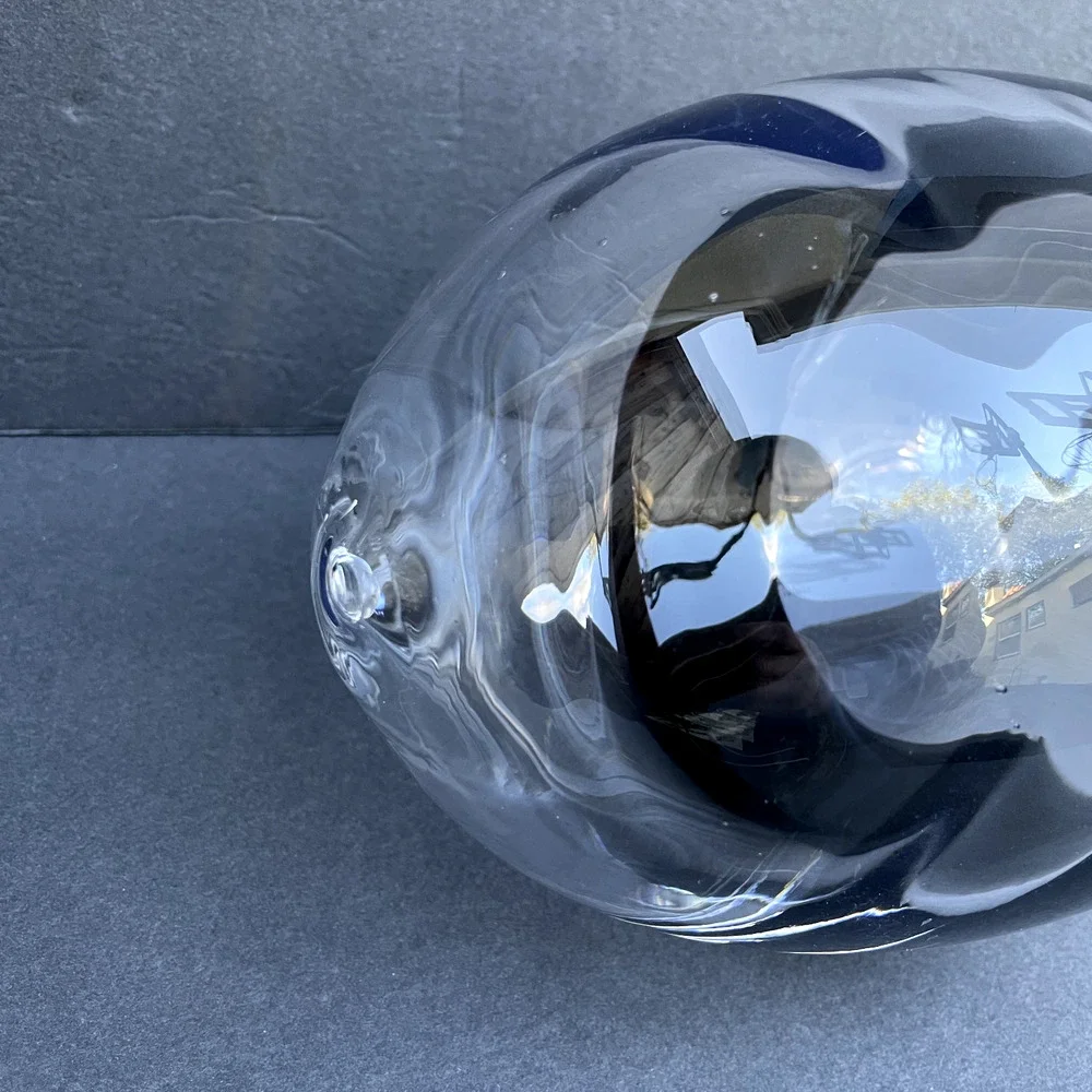 Bjorn Ronnquist Art Handblown Mauve/Purple Glass Egg Ikea 2001